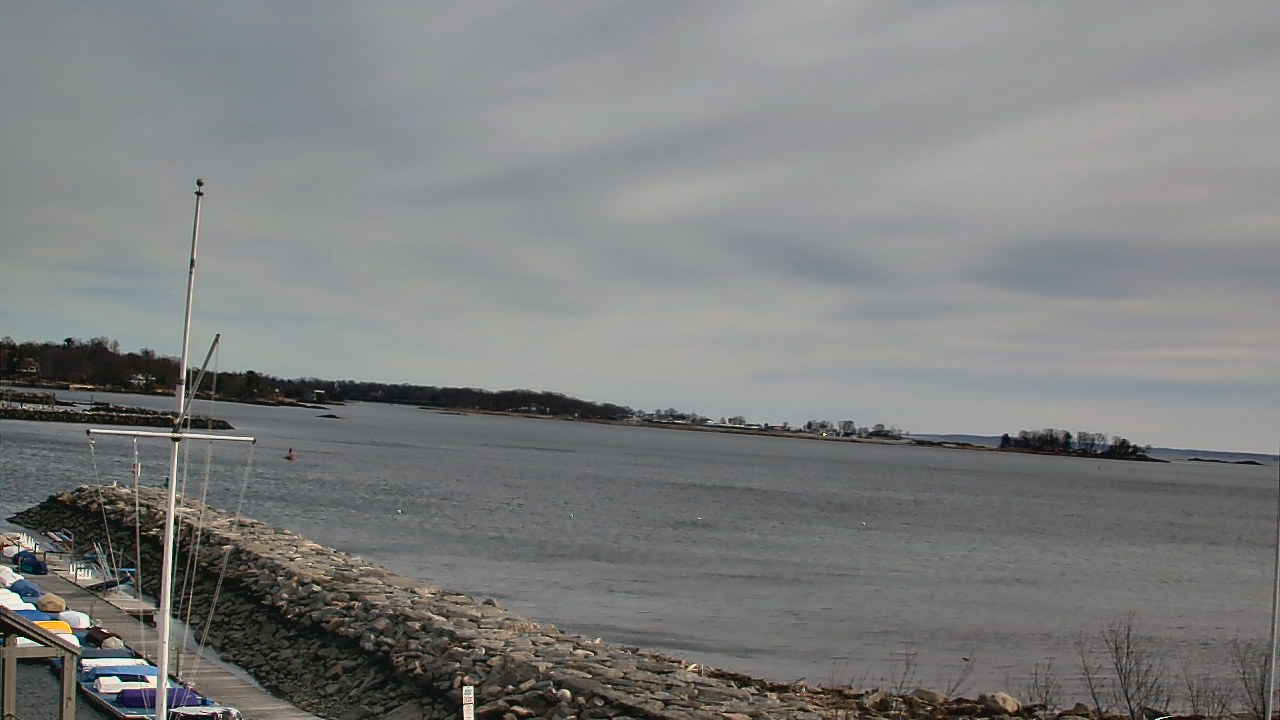 Thumbnail for current weather camera view from Beach Point Club in Mamaroneck, New York
