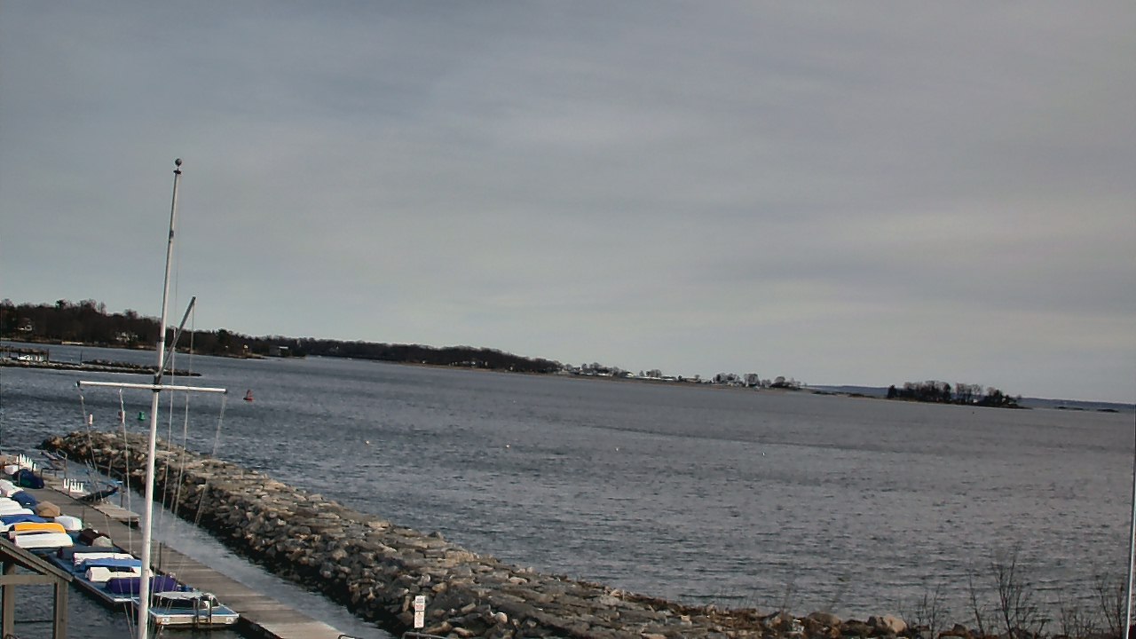 Thumbnail for current weather camera view from Beach Point Club in Mamaroneck, New York