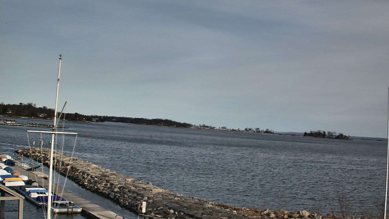 Thumbnail for current weather camera view from Beach Point Club in Mamaroneck, New York