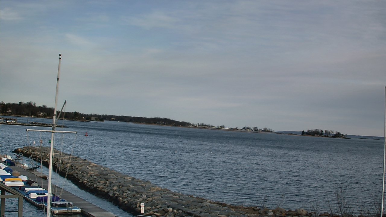 Thumbnail for current weather camera view from Beach Point Club in Mamaroneck, New York