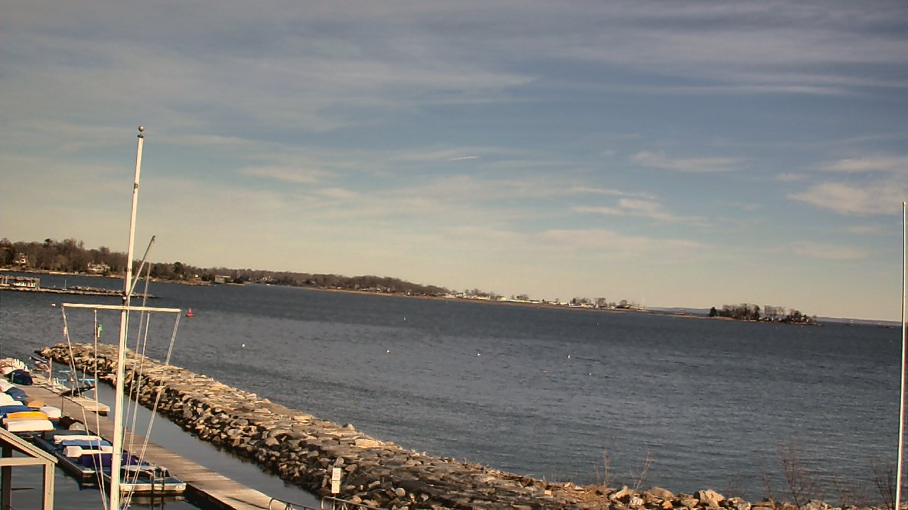 Thumbnail for current weather camera view from Beach Point Club in Mamaroneck, New York
