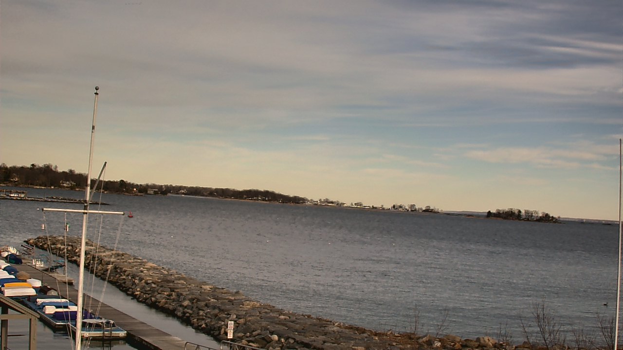 Thumbnail for current weather camera view from Beach Point Club in Mamaroneck, New York