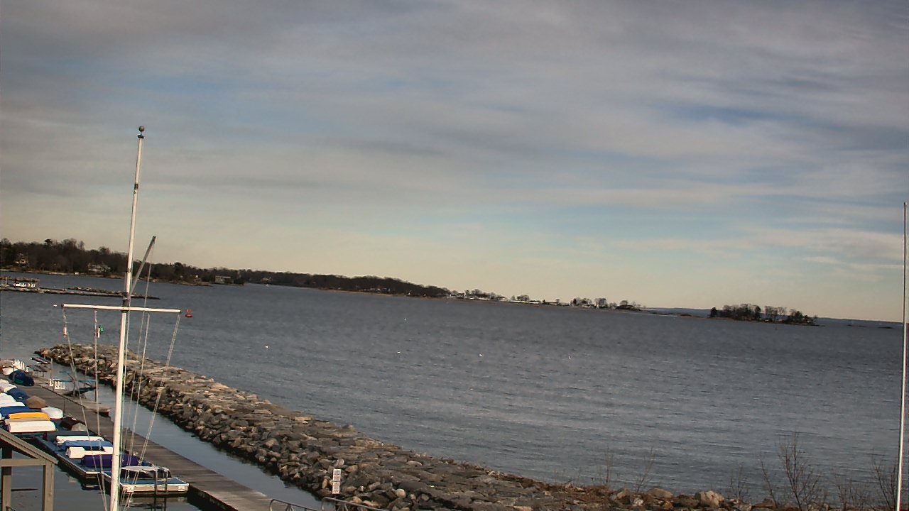 Thumbnail for current weather camera view from Beach Point Club in Mamaroneck, New York
