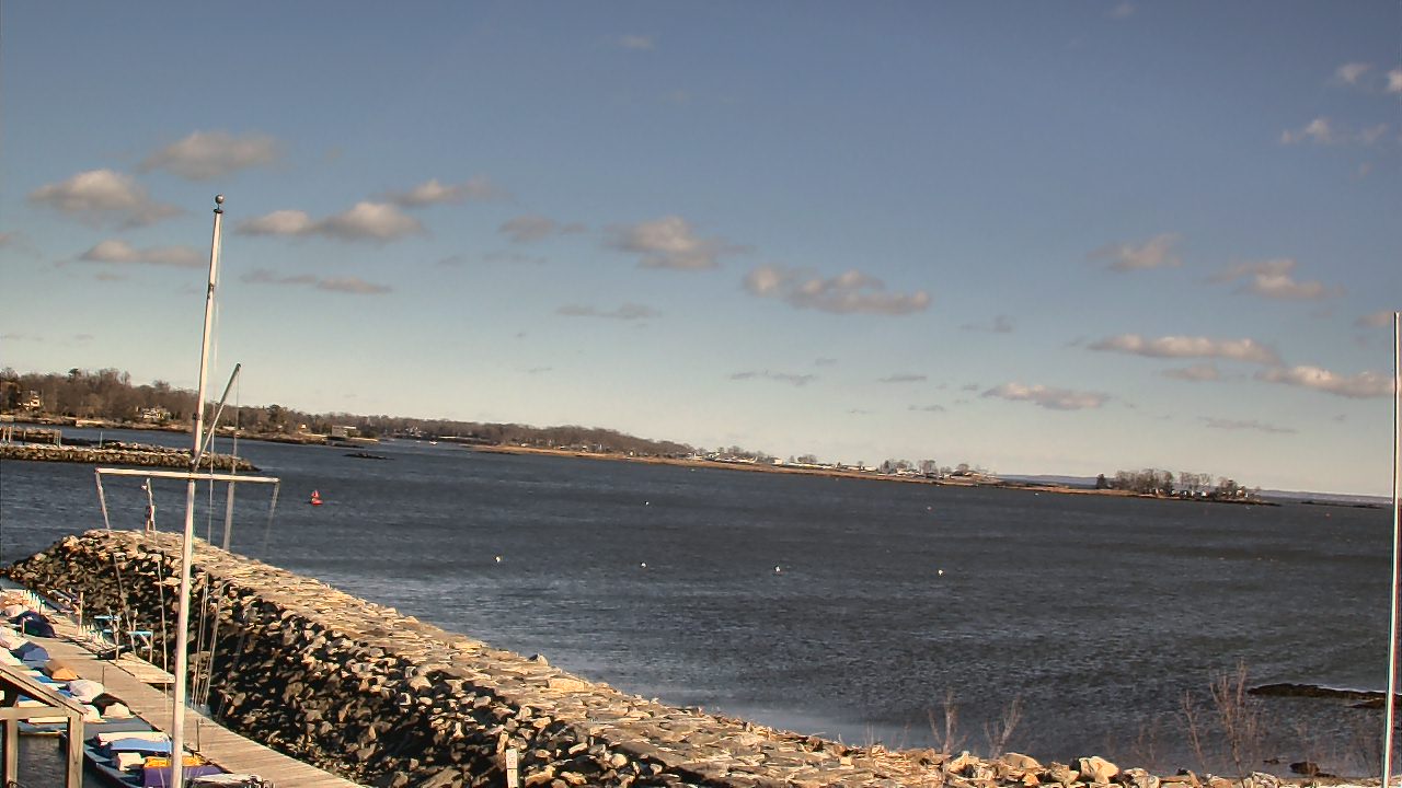Thumbnail for current weather camera view from Beach Point Club in Mamaroneck, New York