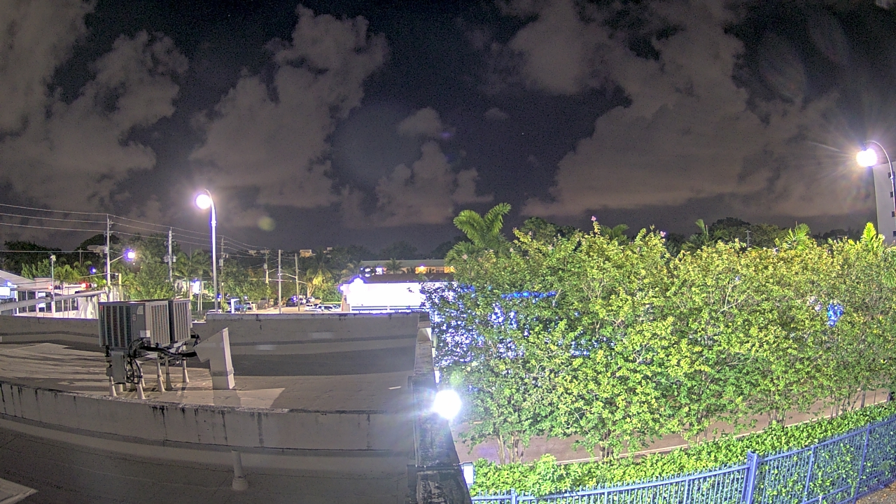 Thumbnail for current weather camera view from Cushman School in Miami, Florida