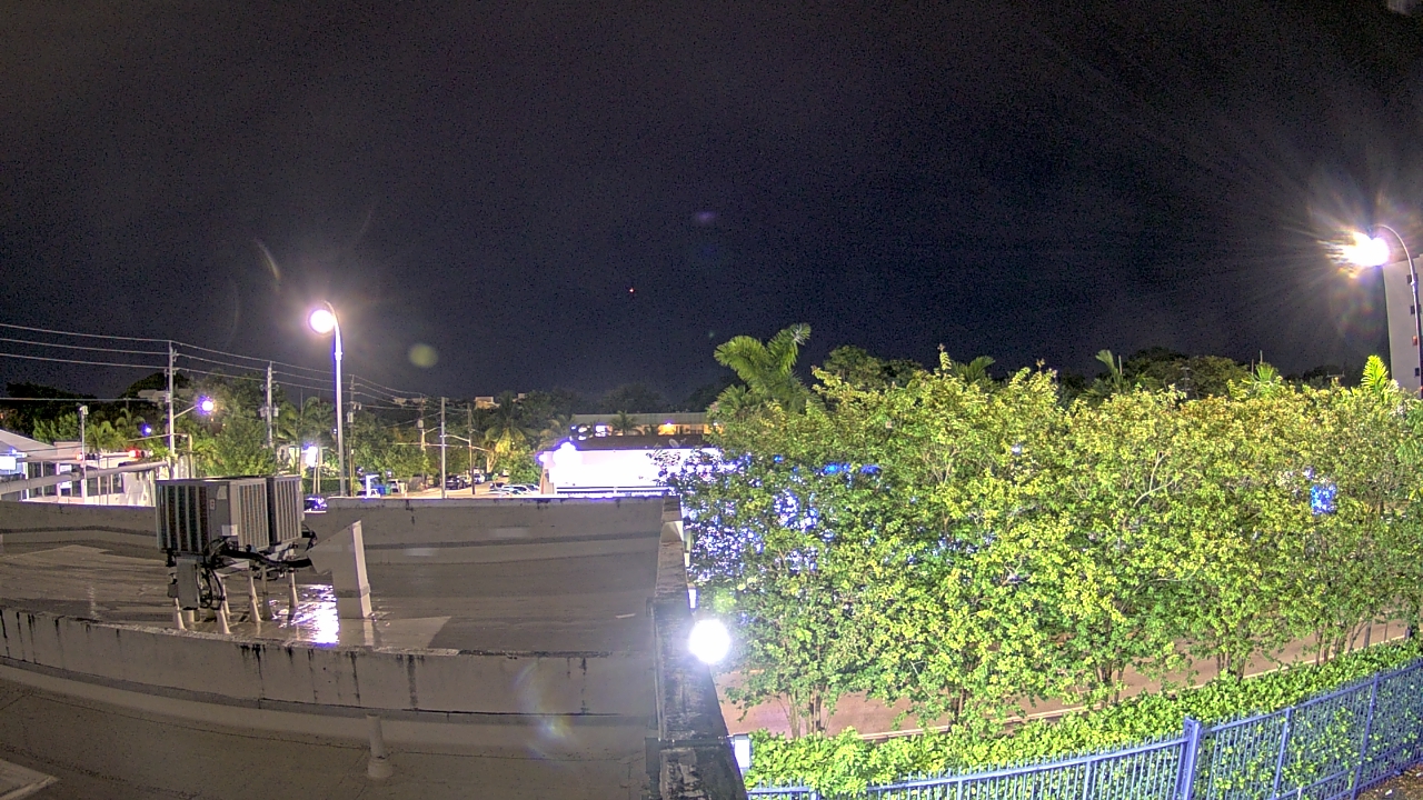 Thumbnail for current weather camera view from Cushman School in Miami, Florida