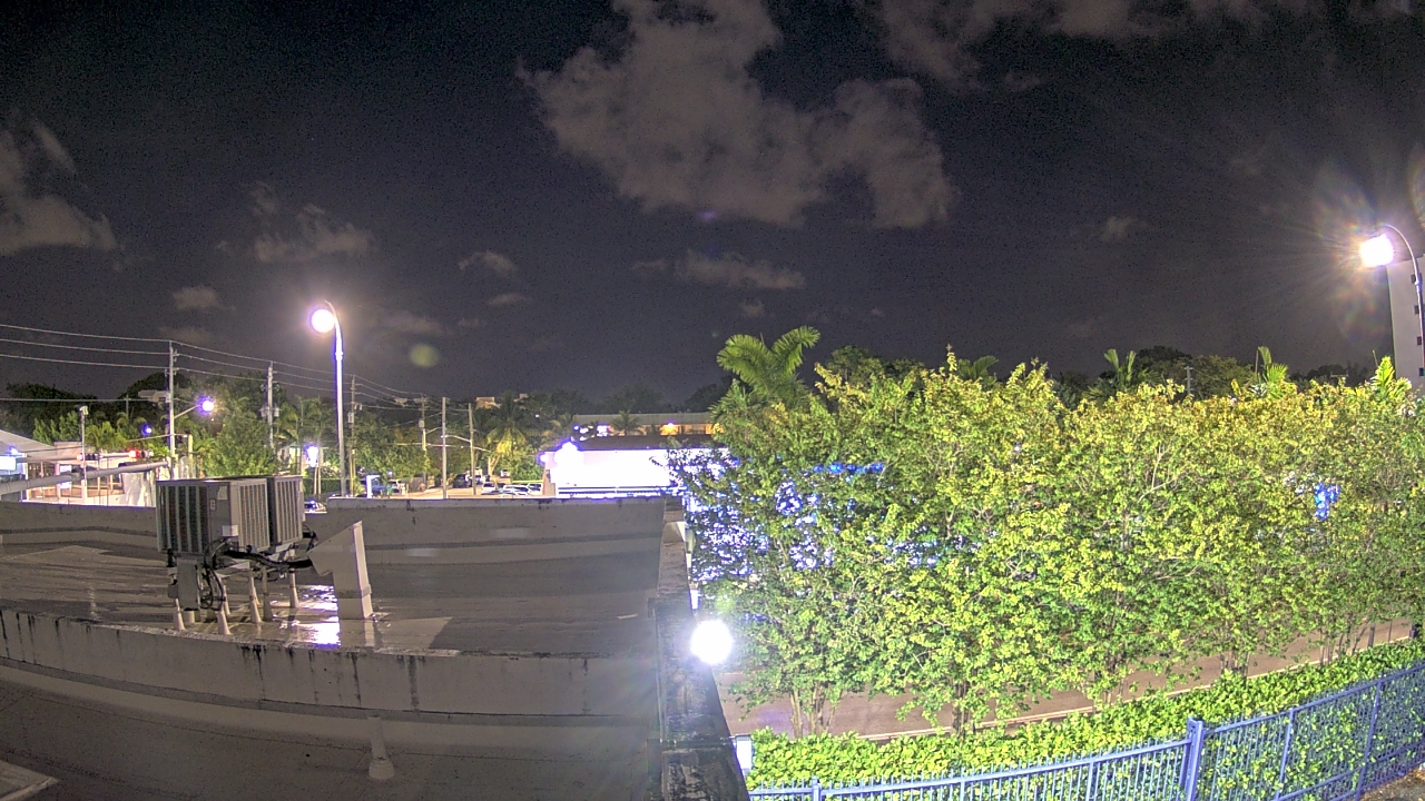 Thumbnail for current weather camera view from Cushman School in Miami, Florida