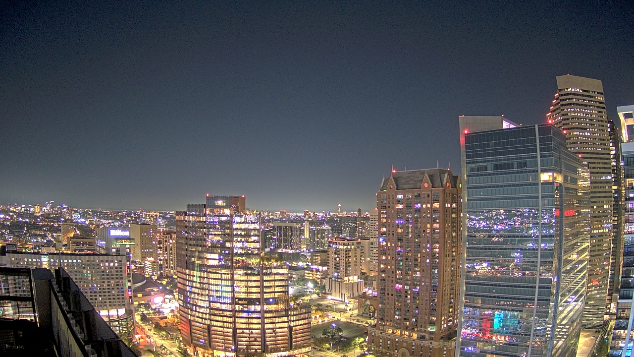 Thumbnail for current weather camera view from Marriott Marquis Houston in Houston, Texas