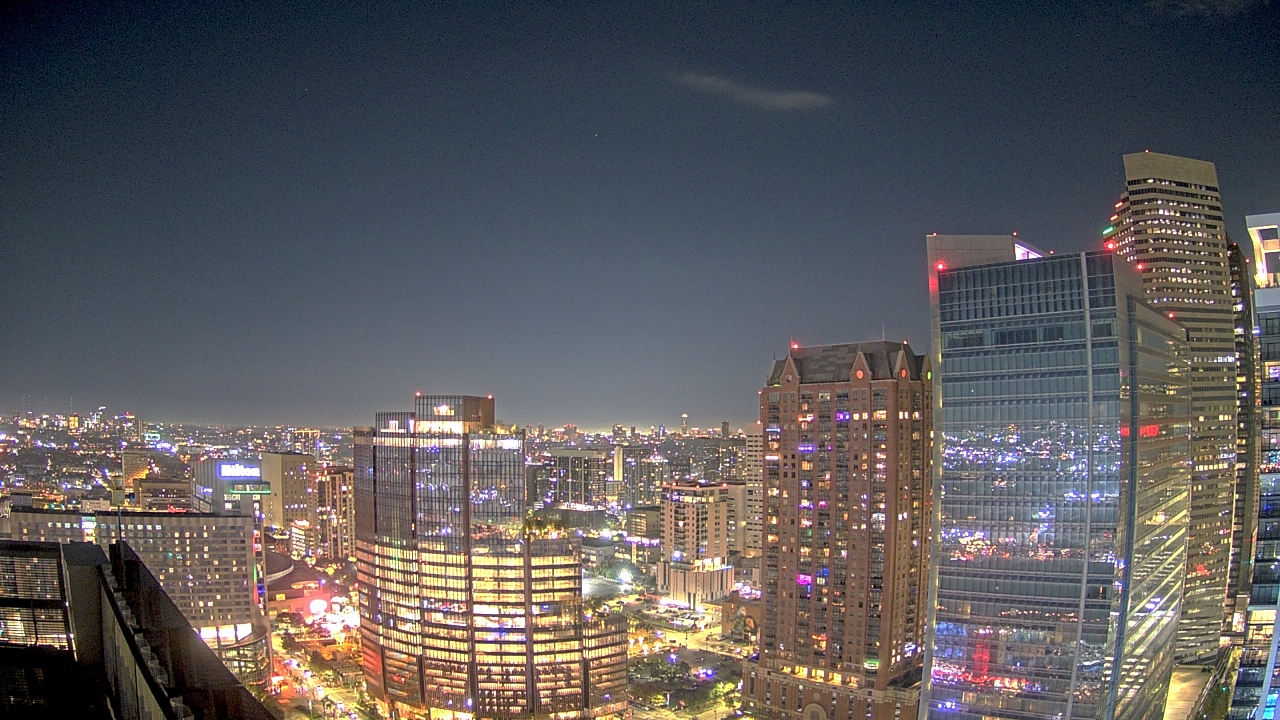 Thumbnail for current weather camera view from Marriott Marquis Houston in Houston, Texas