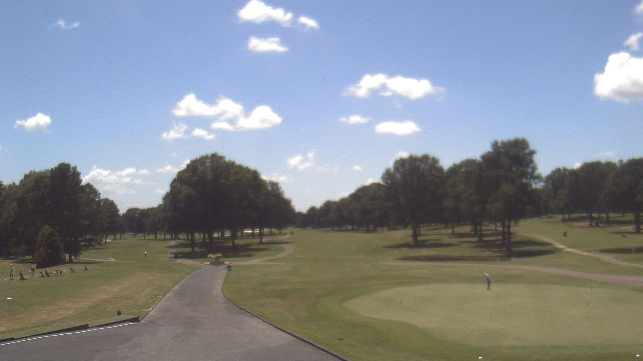 Thumbnail for current weather camera view from Windyke Country Club in Memphis, Tennessee