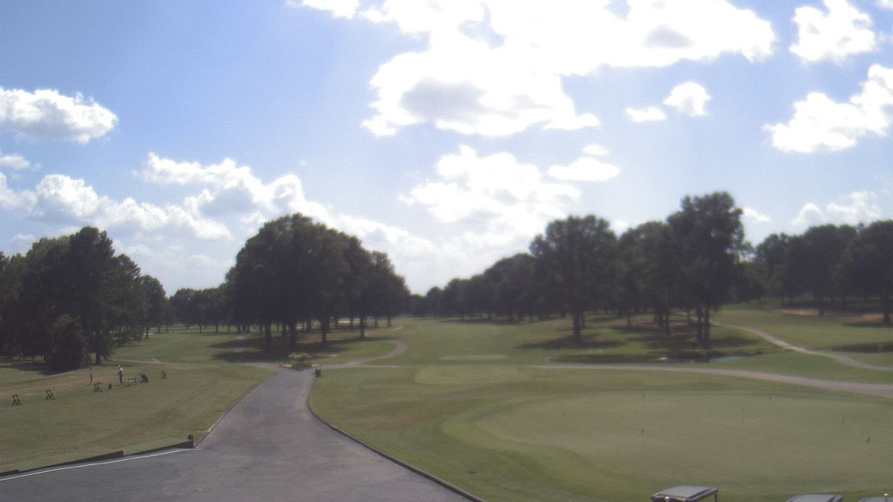 Thumbnail for current weather camera view from Windyke Country Club in Memphis, Tennessee