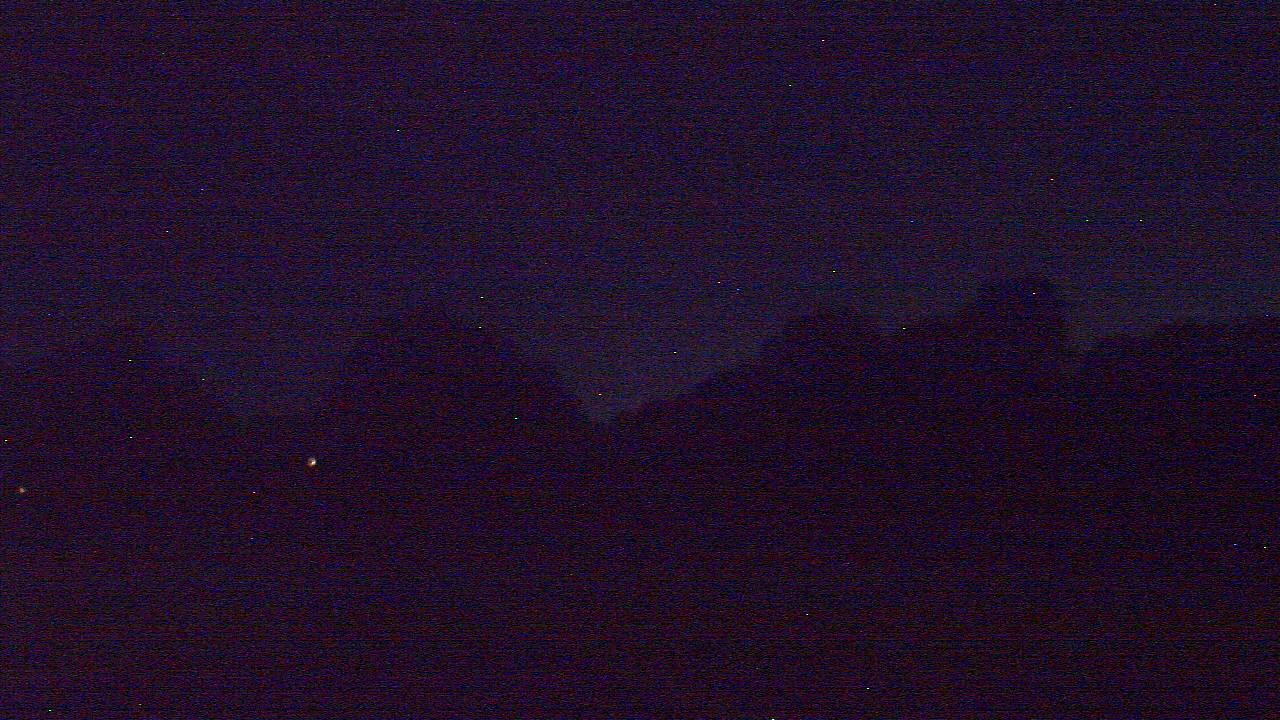Thumbnail for current weather camera view from Windyke Country Club in Memphis, Tennessee