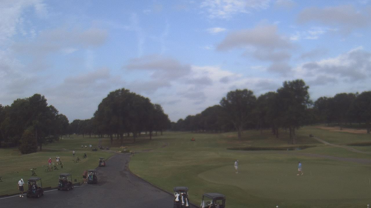 Thumbnail for current weather camera view from Windyke Country Club in Memphis, Tennessee