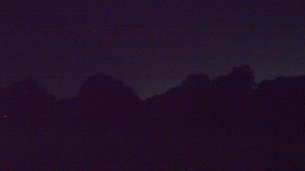 Thumbnail for current weather camera view from Windyke Country Club in Memphis, Tennessee