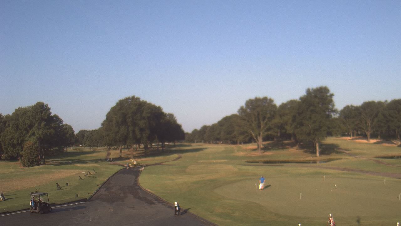 Thumbnail for current weather camera view from Windyke Country Club in Memphis, Tennessee
