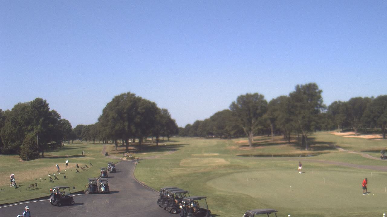 Thumbnail for current weather camera view from Windyke Country Club in Memphis, Tennessee