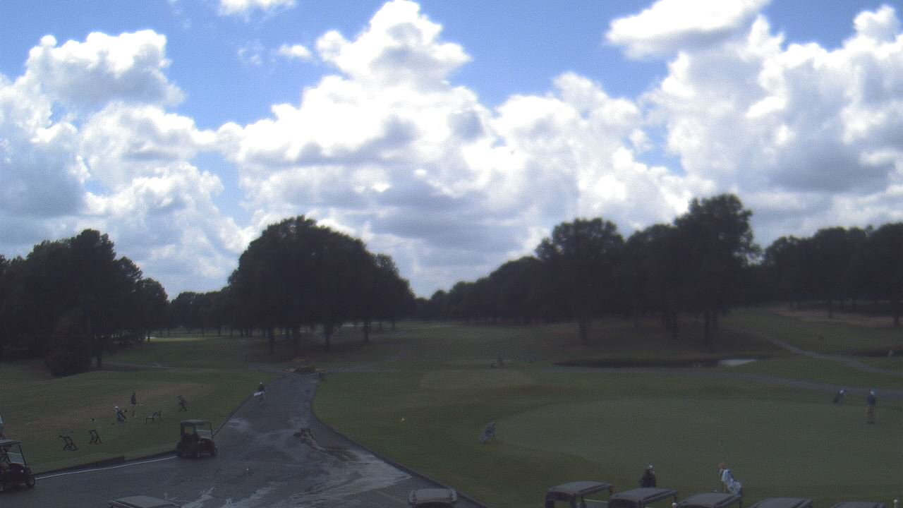 Thumbnail for current weather camera view from Windyke Country Club in Memphis, Tennessee