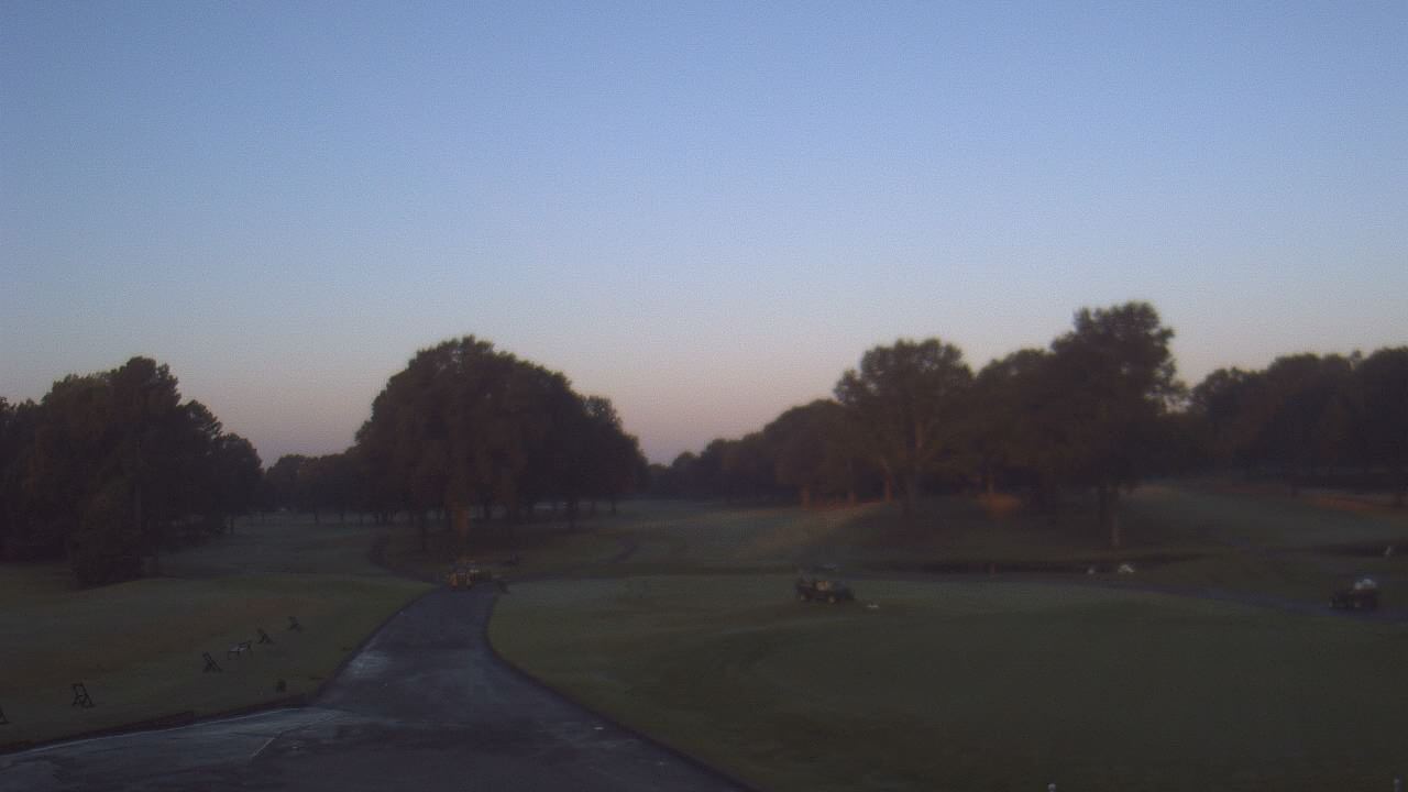 Thumbnail for current weather camera view from Windyke Country Club in Memphis, Tennessee