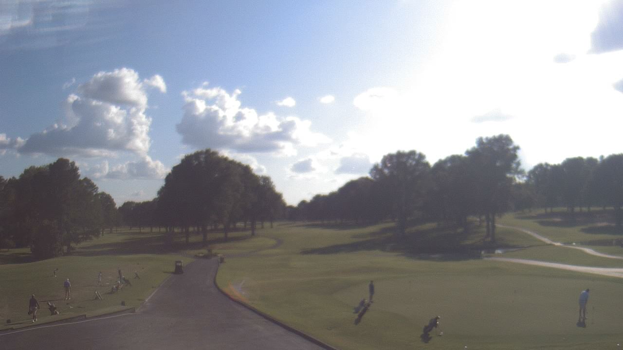 Thumbnail for current weather camera view from Windyke Country Club in Memphis, Tennessee