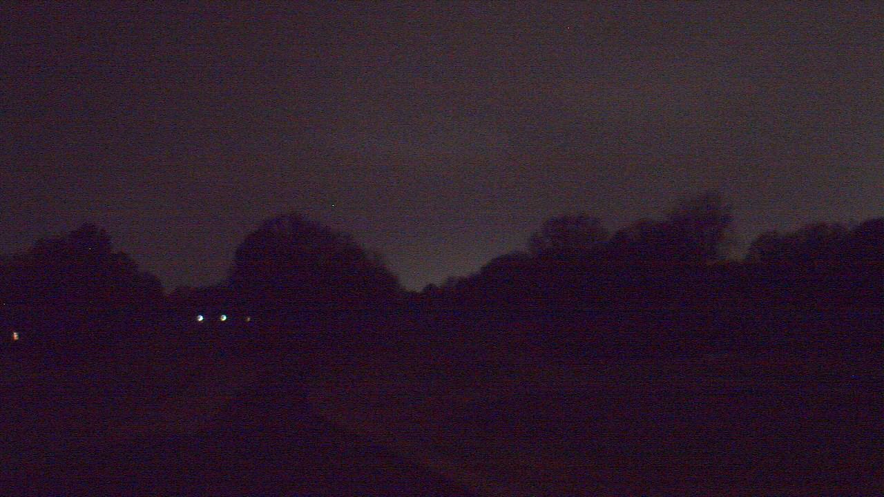Thumbnail for current weather camera view from Windyke Country Club in Memphis, Tennessee