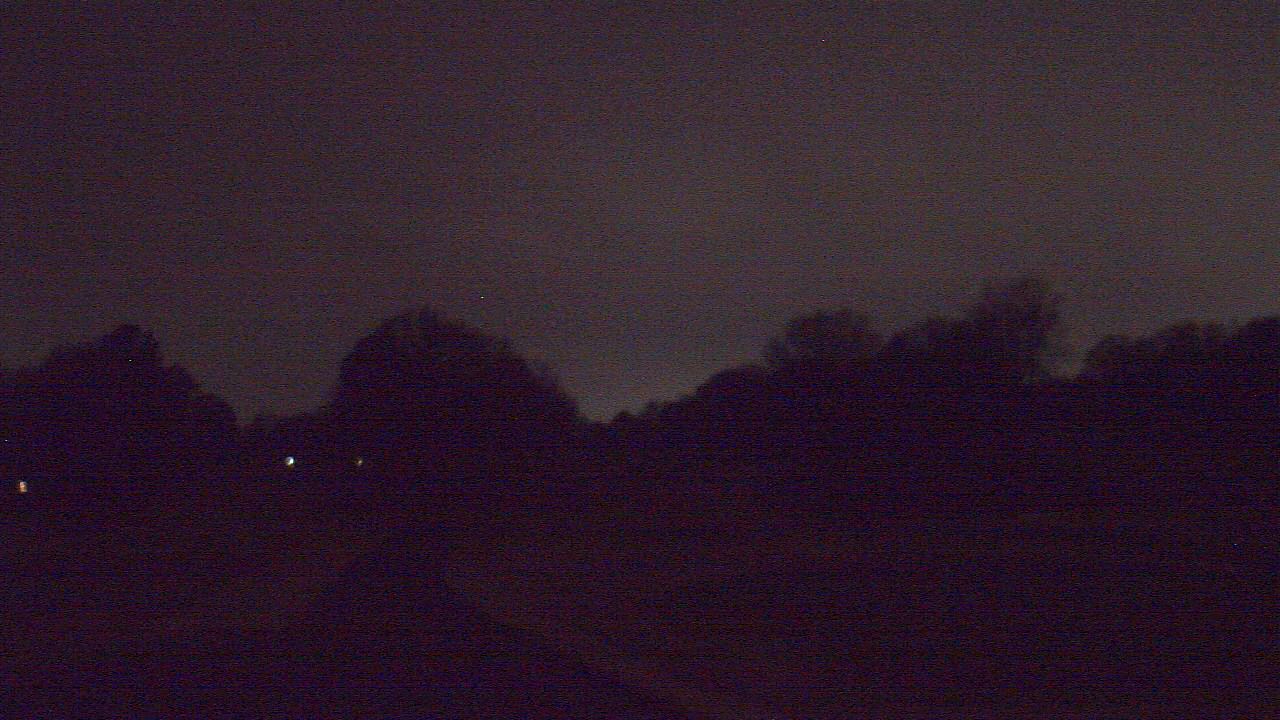 Thumbnail for current weather camera view from Windyke Country Club in Memphis, Tennessee