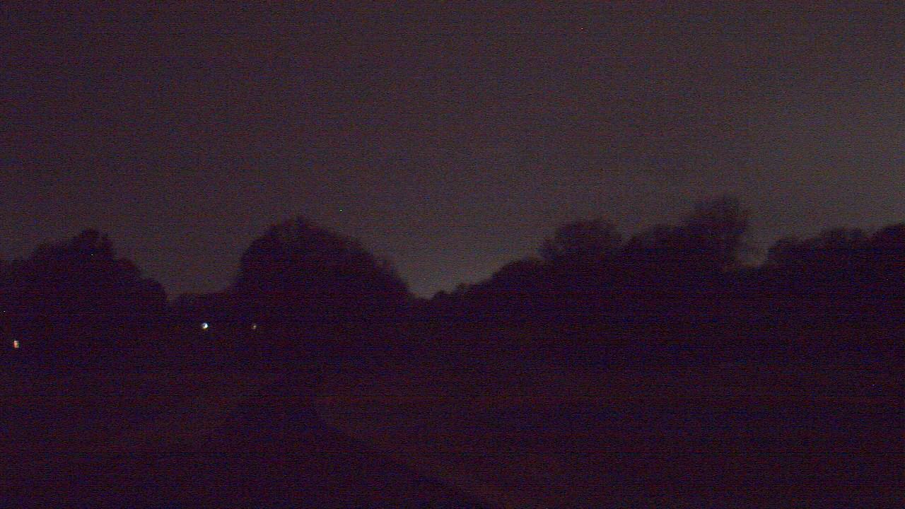 Thumbnail for current weather camera view from Windyke Country Club in Memphis, Tennessee
