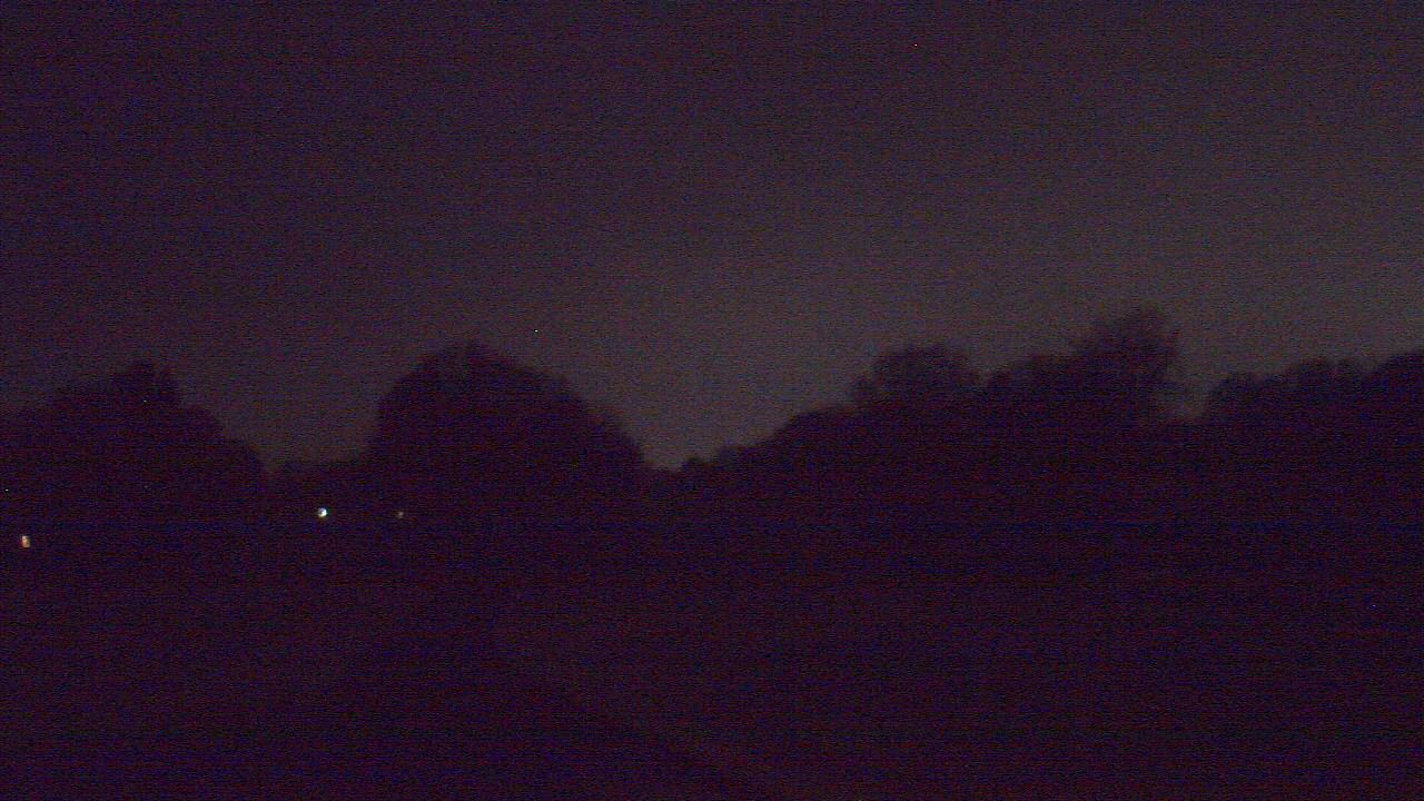 Thumbnail for current weather camera view from Windyke Country Club in Memphis, Tennessee