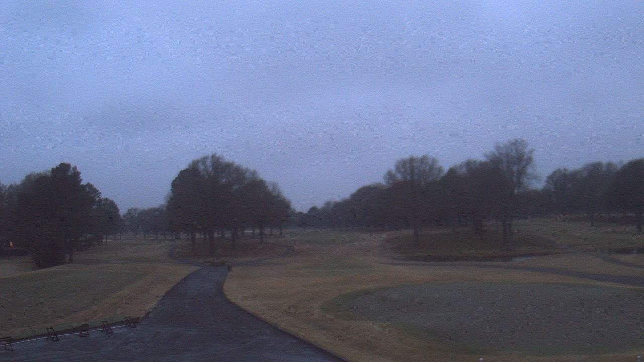 Thumbnail for current weather camera view from Windyke Country Club in Memphis, Tennessee