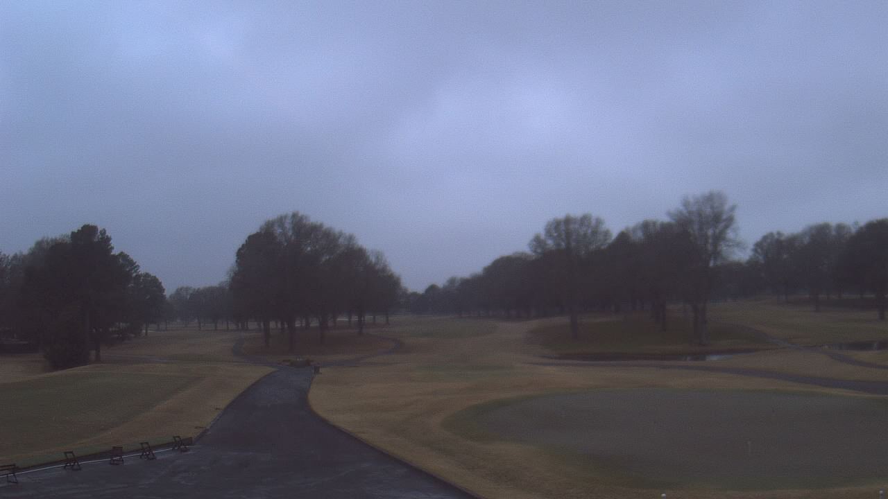 Thumbnail for current weather camera view from Windyke Country Club in Memphis, Tennessee