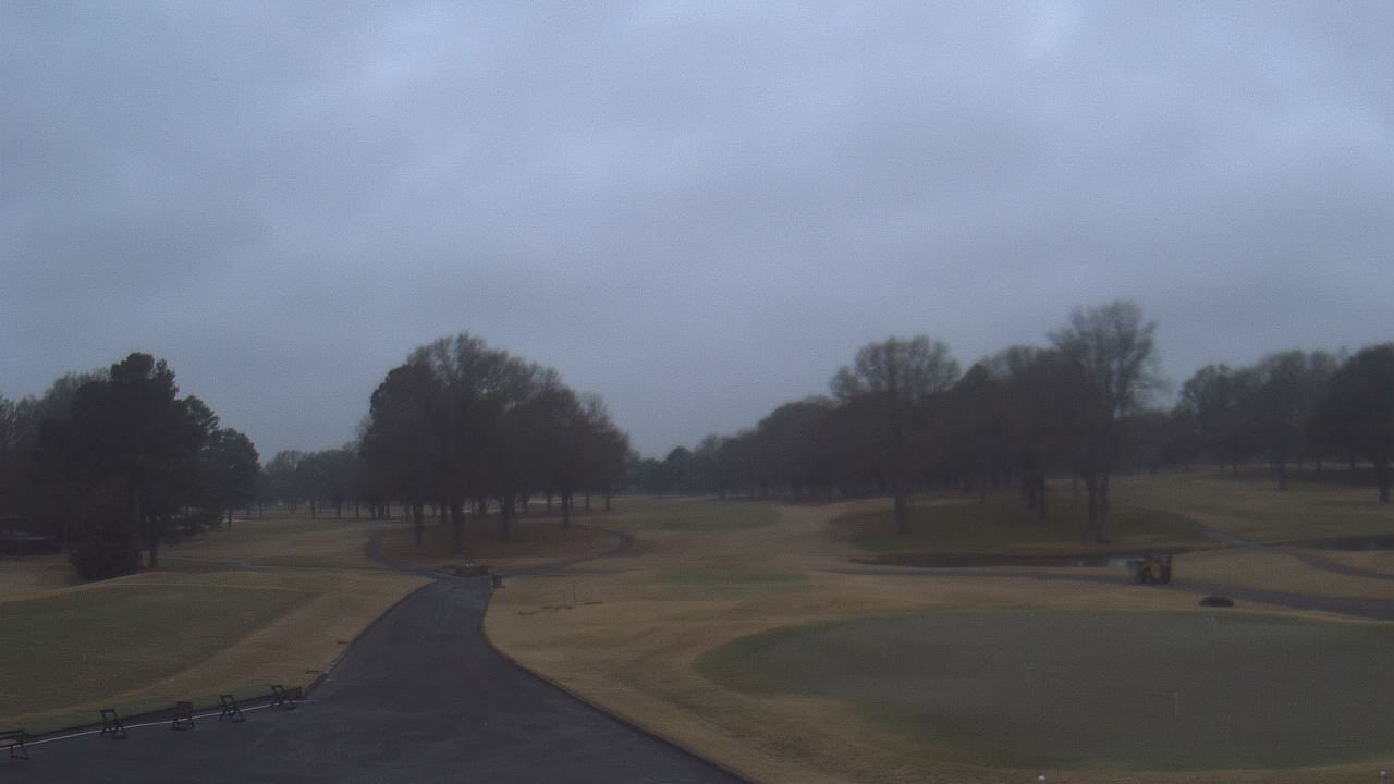 Thumbnail for current weather camera view from Windyke Country Club in Memphis, Tennessee