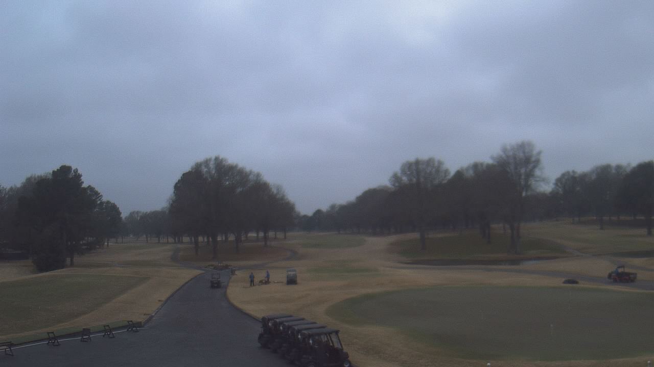 Thumbnail for current weather camera view from Windyke Country Club in Memphis, Tennessee