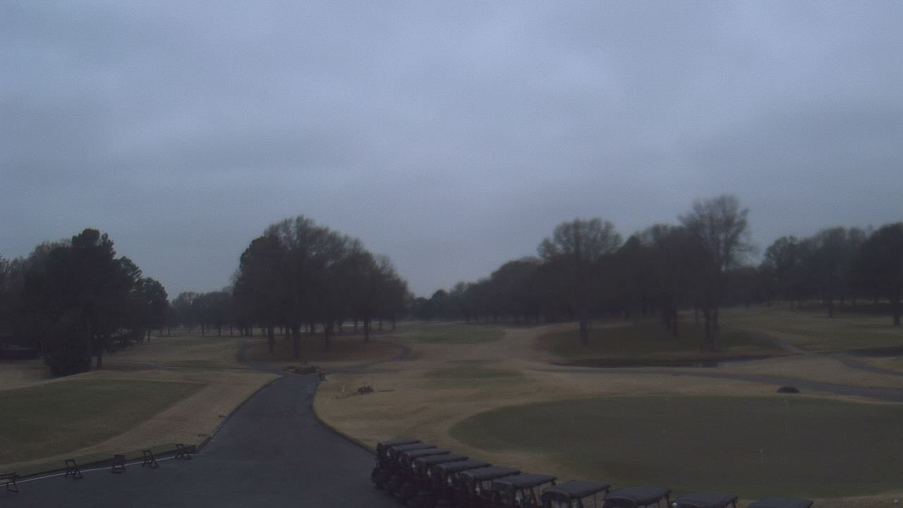 Thumbnail for current weather camera view from Windyke Country Club in Memphis, Tennessee