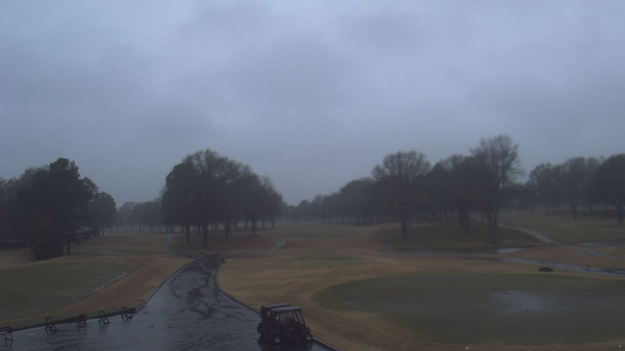 Thumbnail for current weather camera view from Windyke Country Club in Memphis, Tennessee