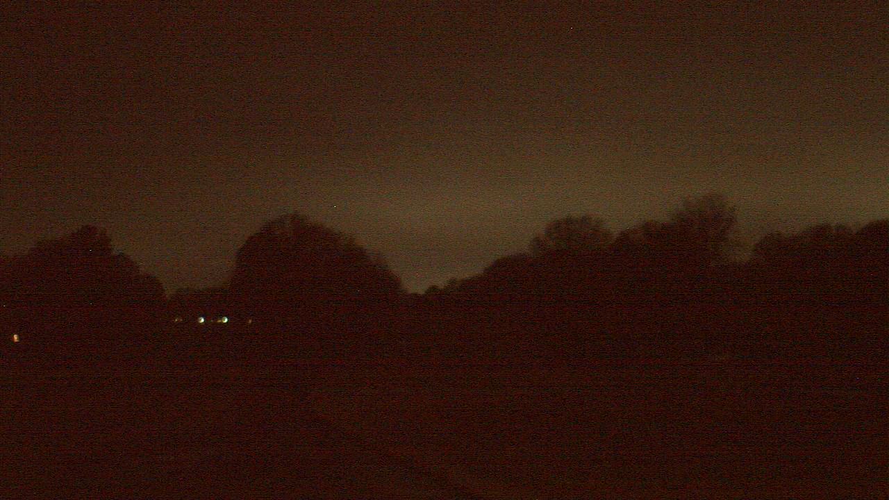 Thumbnail for current weather camera view from Windyke Country Club in Memphis, Tennessee