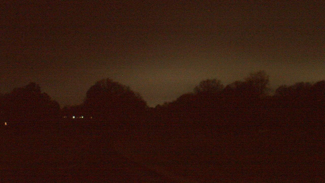 Thumbnail for current weather camera view from Windyke Country Club in Memphis, Tennessee