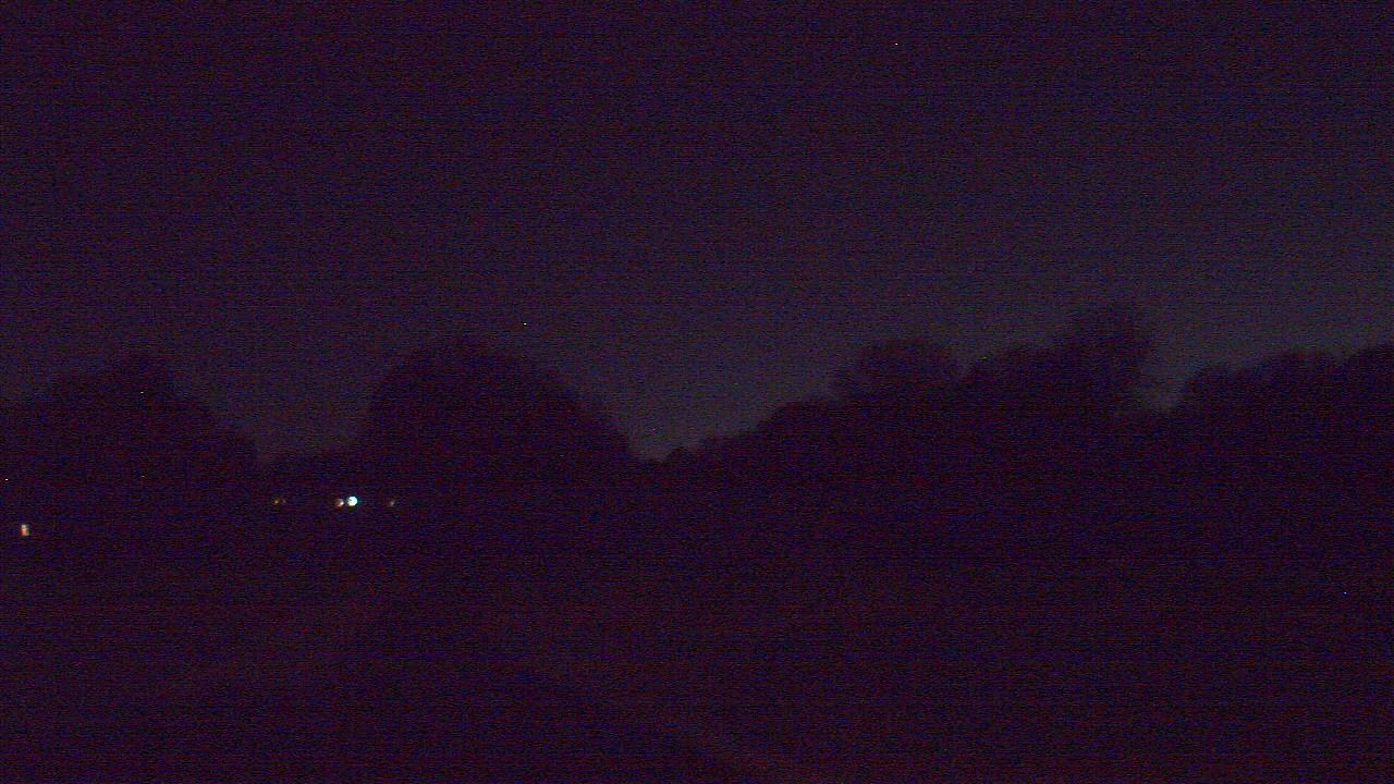Thumbnail for current weather camera view from Windyke Country Club in Memphis, Tennessee