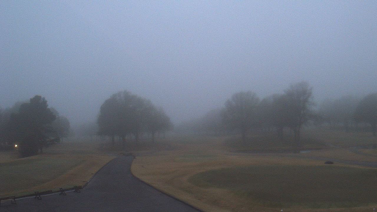 Thumbnail for current weather camera view from Windyke Country Club in Memphis, Tennessee