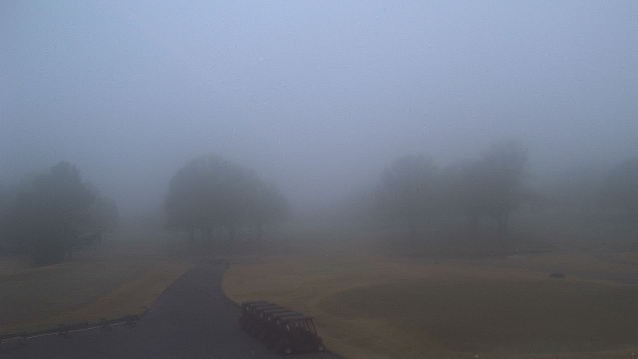 Thumbnail for current weather camera view from Windyke Country Club in Memphis, Tennessee