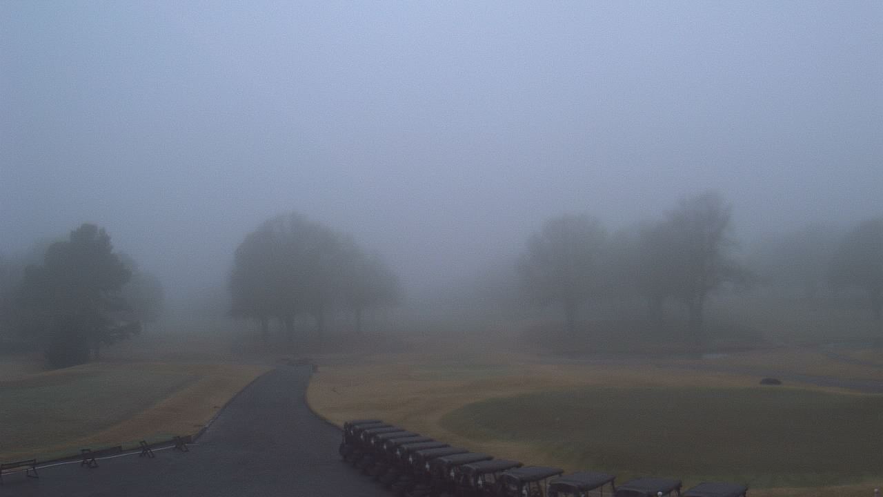 Thumbnail for current weather camera view from Windyke Country Club in Memphis, Tennessee