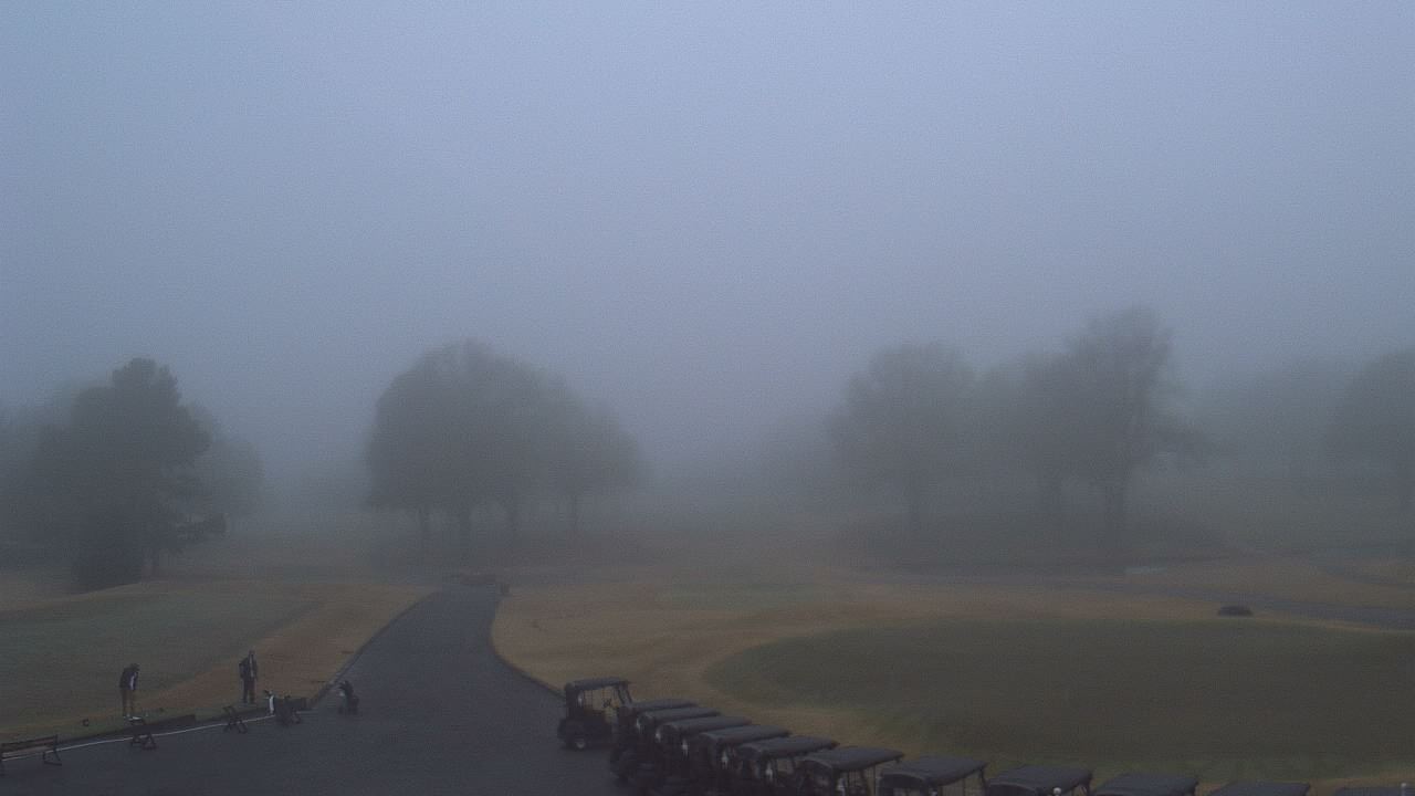 Thumbnail for current weather camera view from Windyke Country Club in Memphis, Tennessee