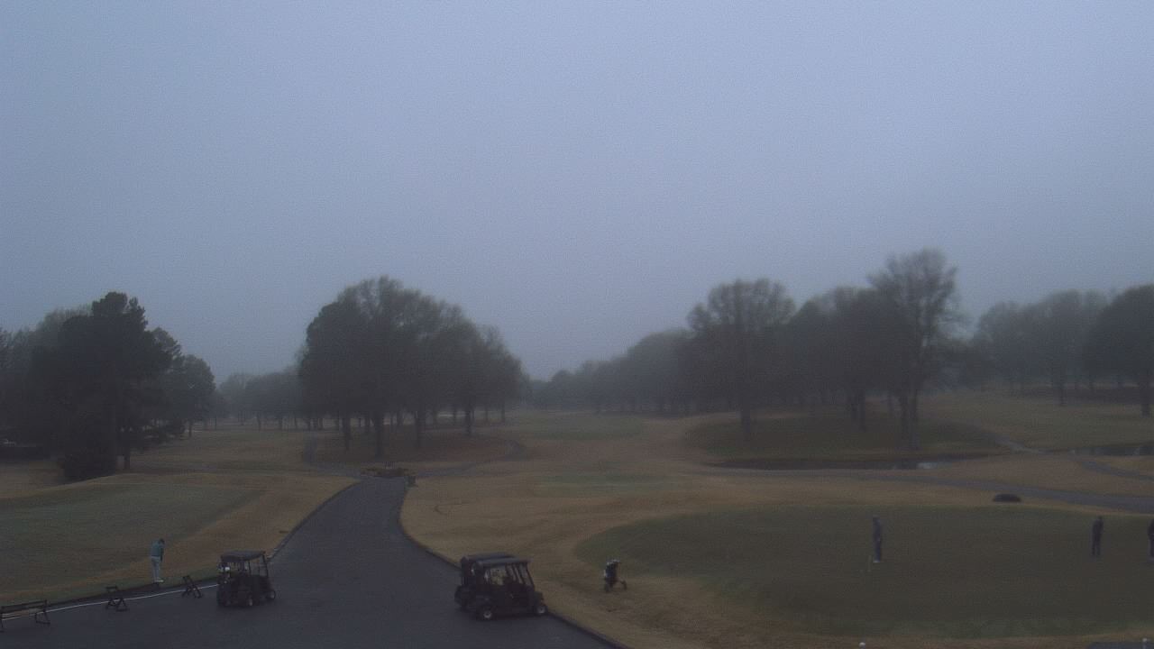 Thumbnail for current weather camera view from Windyke Country Club in Memphis, Tennessee