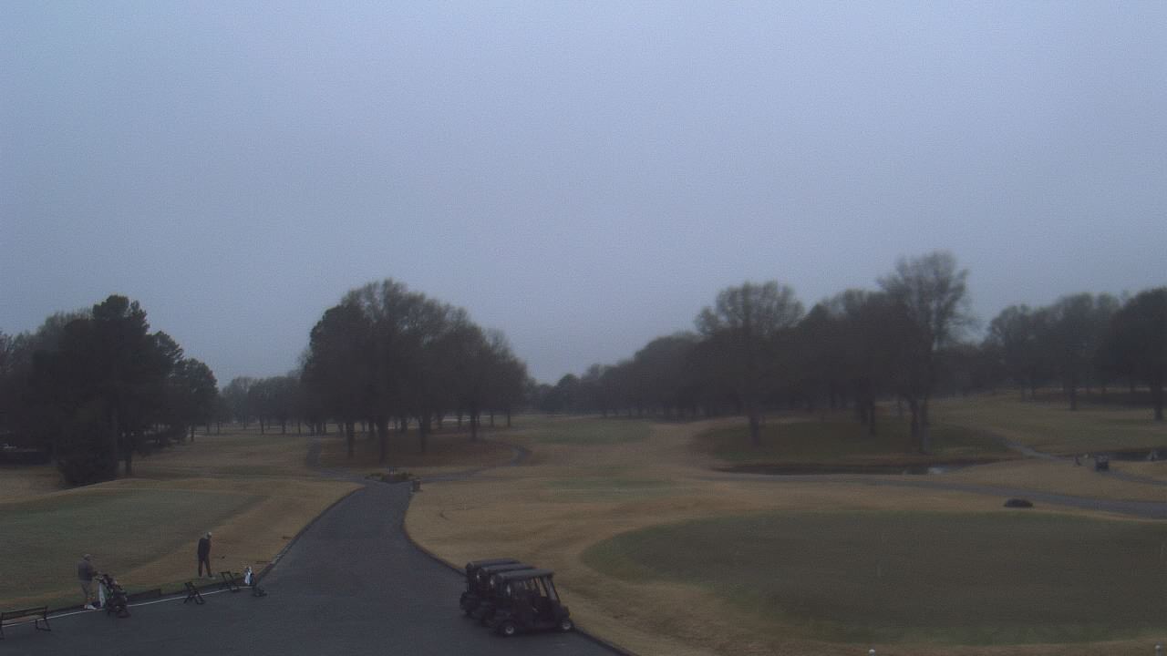Thumbnail for current weather camera view from Windyke Country Club in Memphis, Tennessee