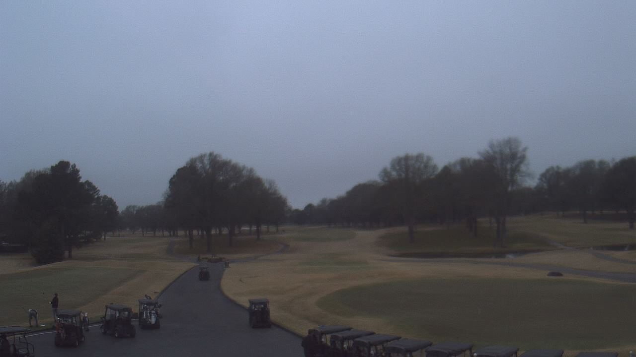 Thumbnail for current weather camera view from Windyke Country Club in Memphis, Tennessee