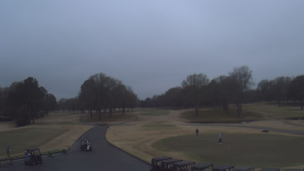 Thumbnail for current weather camera view from Windyke Country Club in Memphis, Tennessee