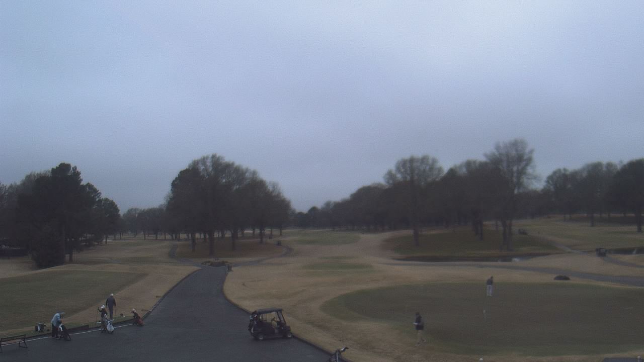 Thumbnail for current weather camera view from Windyke Country Club in Memphis, Tennessee