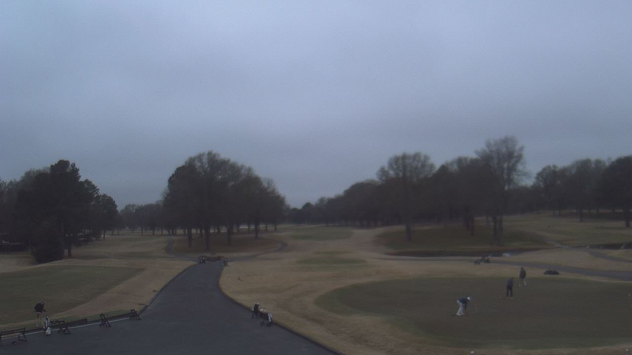 Thumbnail for current weather camera view from Windyke Country Club in Memphis, Tennessee