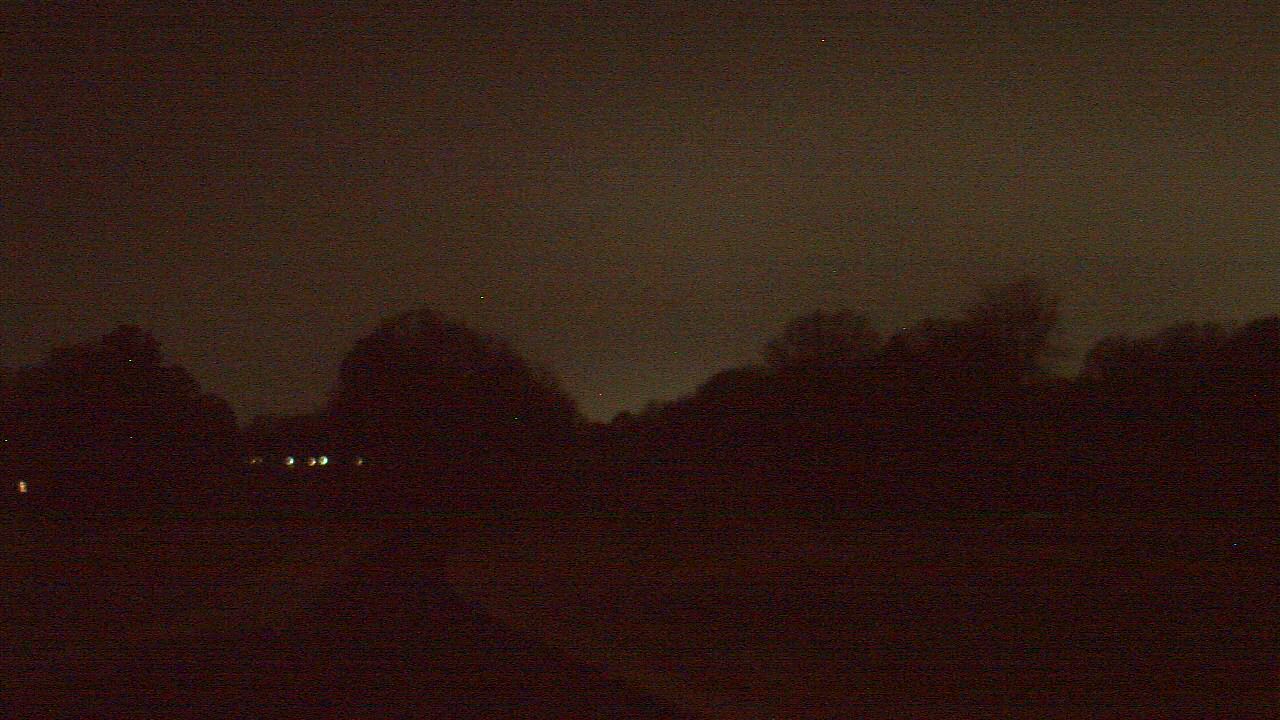 Thumbnail for current weather camera view from Windyke Country Club in Memphis, Tennessee