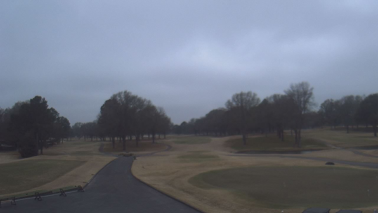 Thumbnail for current weather camera view from Windyke Country Club in Memphis, Tennessee