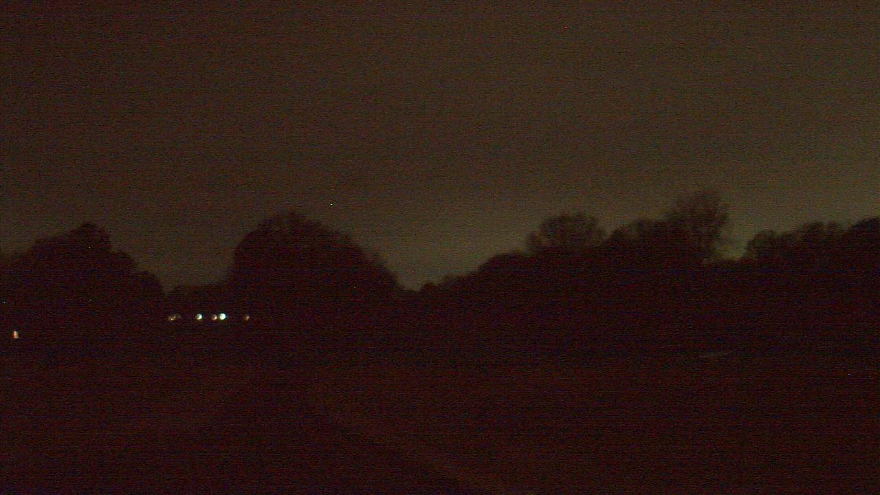 Thumbnail for current weather camera view from Windyke Country Club in Memphis, Tennessee