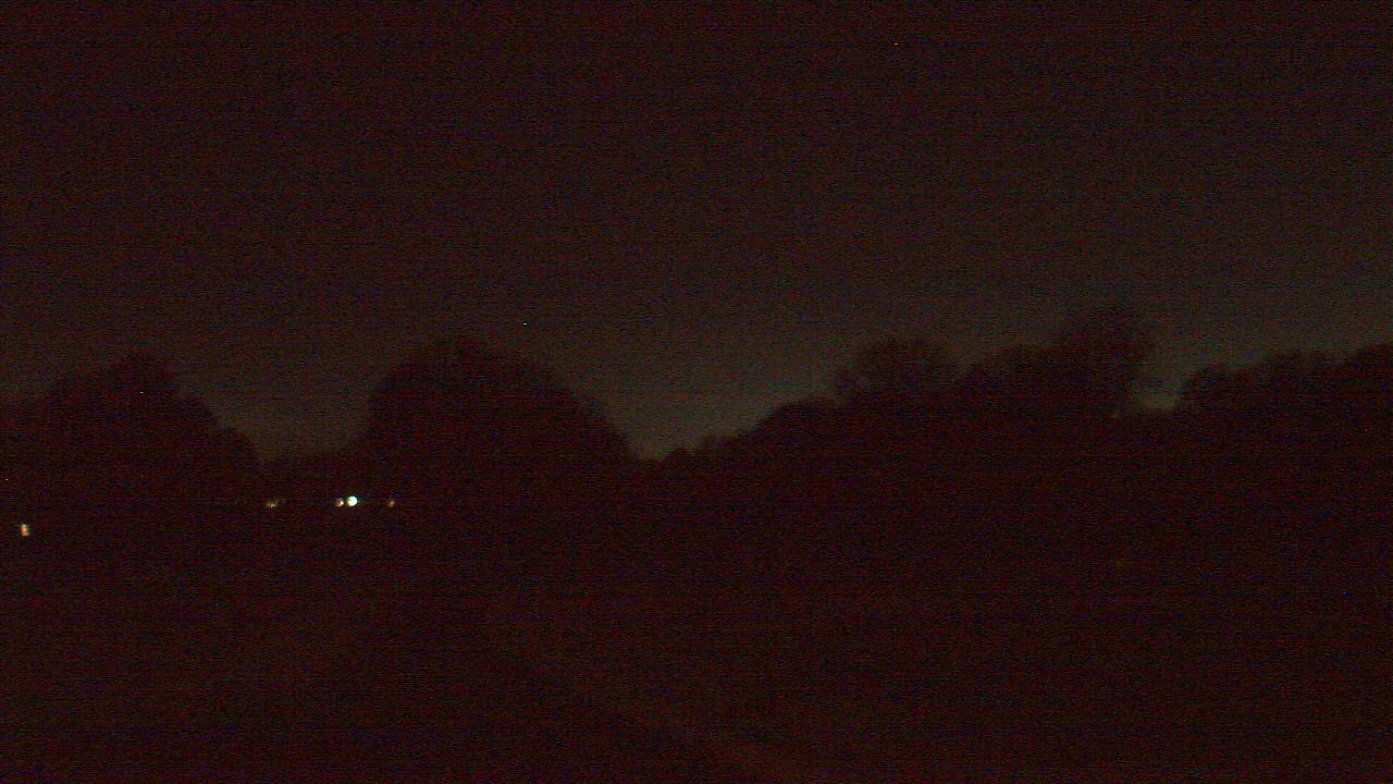 Thumbnail for current weather camera view from Windyke Country Club in Memphis, Tennessee